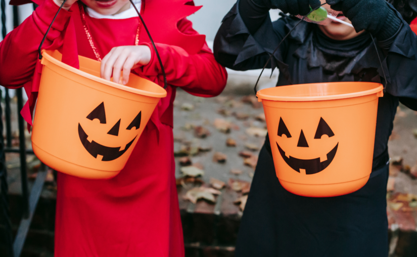 Ghastly Goodies To Gift Your Trick or Treaters this Halloween